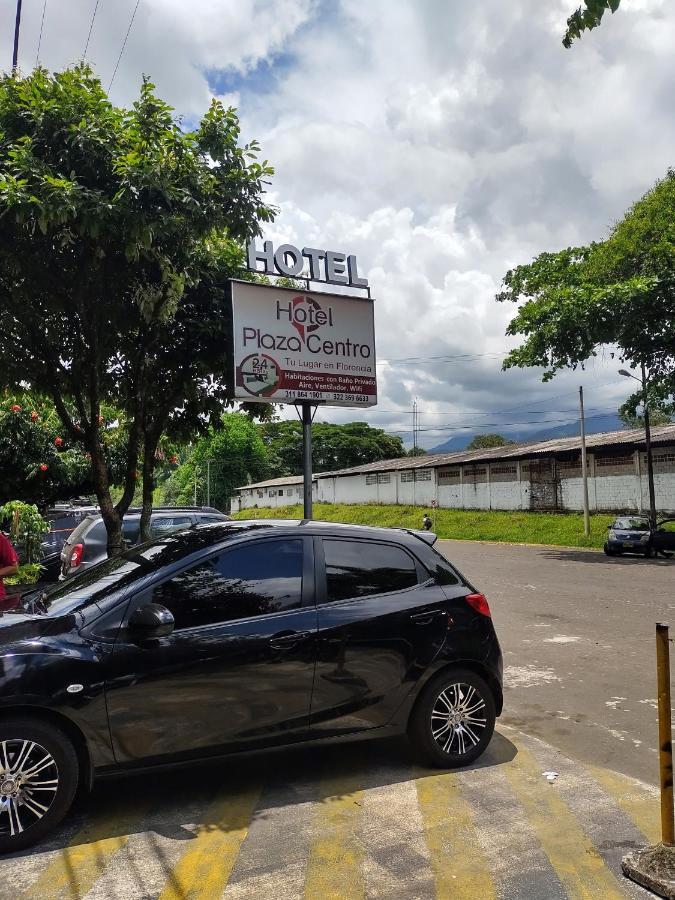 Hotel Plaza Centro 弗洛伦西亚 外观 照片